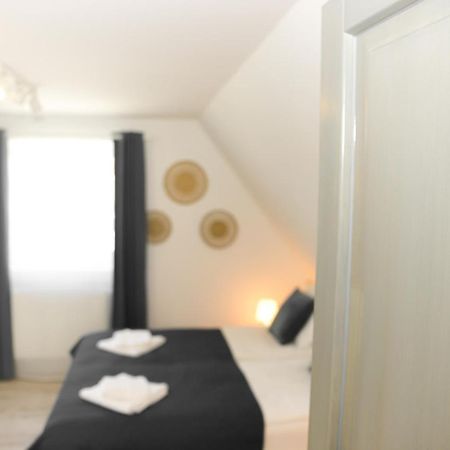 Raba92 Apartman House Bagian luar foto