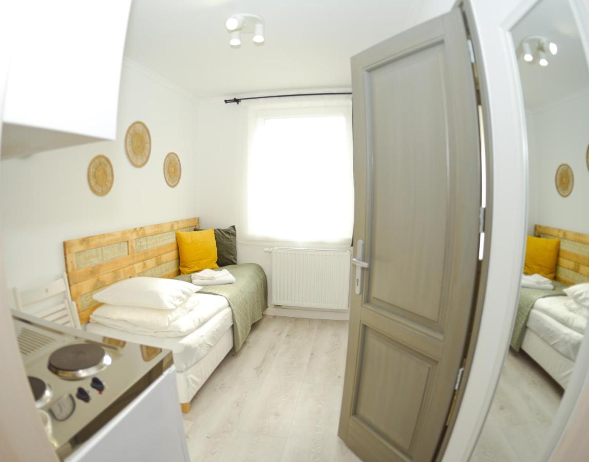 Raba92 Apartman House Bagian luar foto